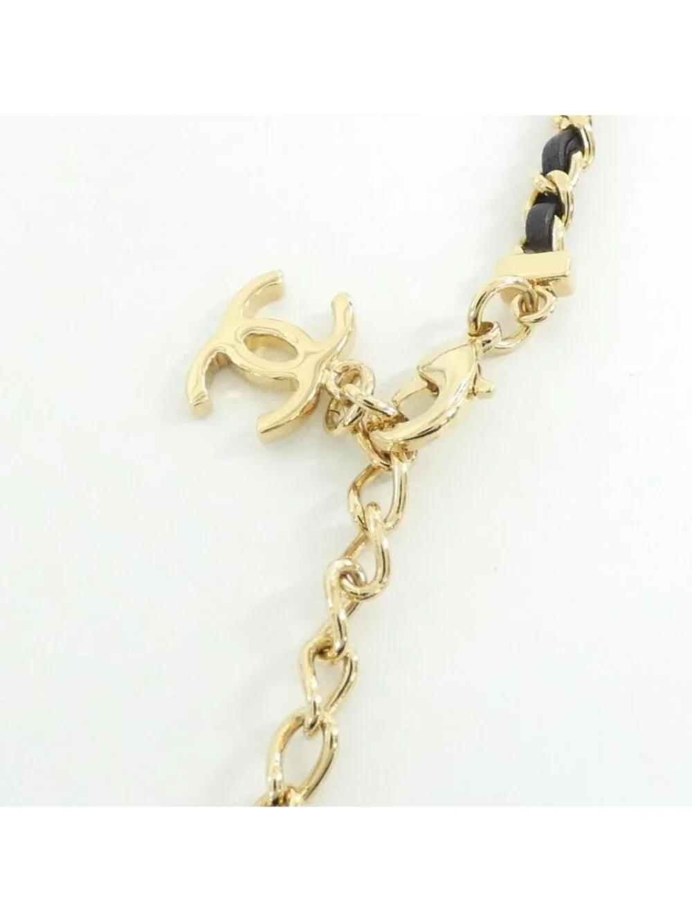 Chanel Necklace Gold